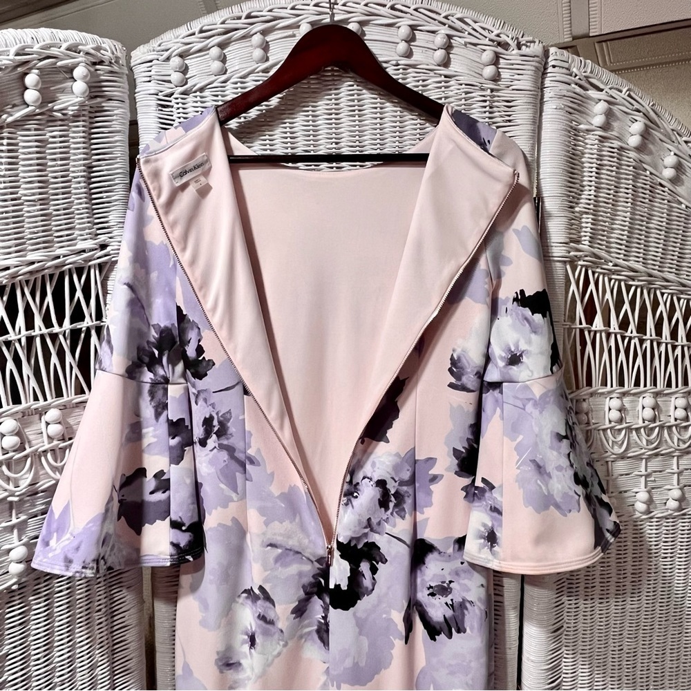 CALVIN KLEIN Sheath Dress Size‎ 4 Bell Sleeve Crepe FLORAL Pastel Knee Length - Picture 9 of 14
